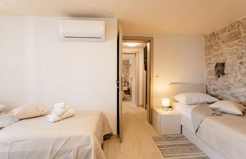 Patakun holiday home for 5, with heated pool - Foto 8