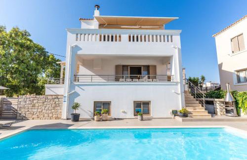 Villa Gagra - Villa by the Sea with a Private Pool - Foto 3