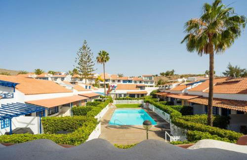 FABULOUS BUNGALOW , WIFI, SWIMMING POOL AND BEACH - Foto 3