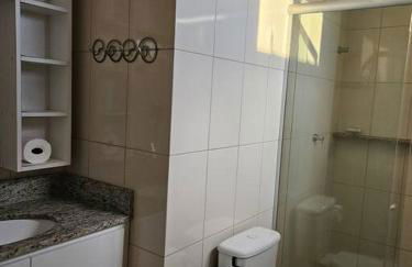 Apt amplo e confortável no umarizal com bela vista da baia - Foto 11