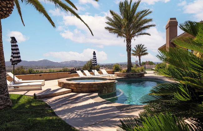 Sangiovese By Avantstay Spectacular Estate w/ Pool, Hot Tub & Putting Green - Photo 9