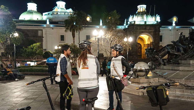 Balade dans Quito en trottinette électrique