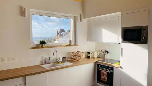 A 2 Pas de la Mer, 2 bedrooms, sea view, parking - Photo 2