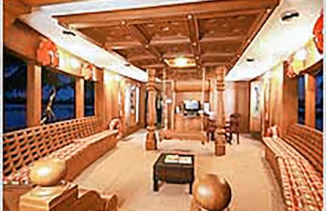 GuestHouser 3 BHK Houseboat e567 - Foto 1