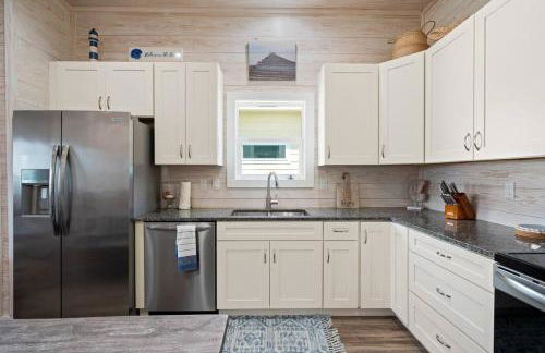 Fishful Thinking ! Pool on the waters edge - Photo 31