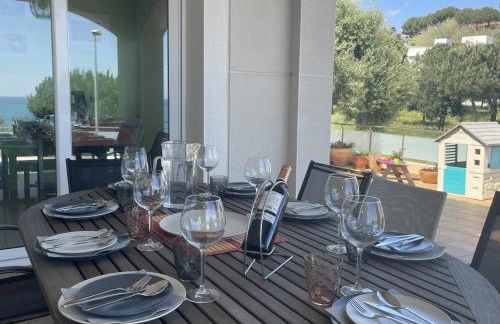 Villa Farell just in front of the sea - Foto 13