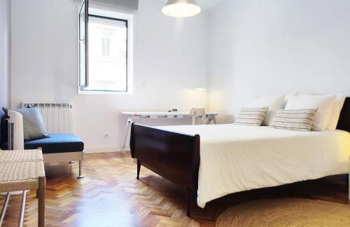 E36 - AC & Parking - Bright & Spacious Apartment - Foto 18