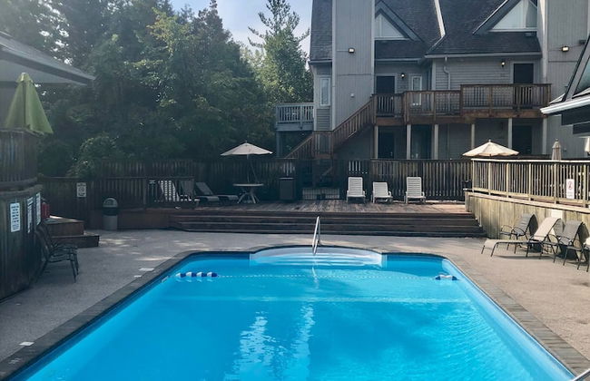 Slope-side Studio Bliss Ski-in Ski-out, Renovated At Blue, Hot Tub, Fast Wi-fi - Foto 15