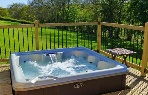 Shropshire Lodges - Romantic Luxury Hot Tub Breaks - Foto 41