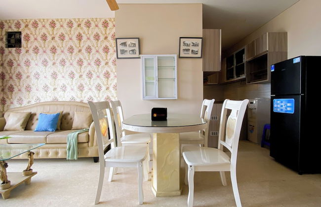 Modern Look 2Br At Lucky Tower Residence Apartment - Foto 1