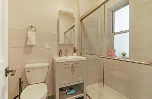 Modern Minimalist Studio Apt in Portage Park - Pensacola 3W - Foto 26