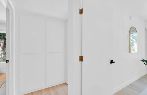 High Ceilings 3BR with Loft-2 Baths Pool & Jacuzzi - Foto 28