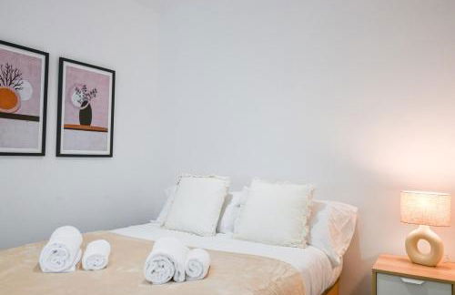 Apartment with Balcony on Calle Santa Engracia Temporal SEN1692 - Foto 21