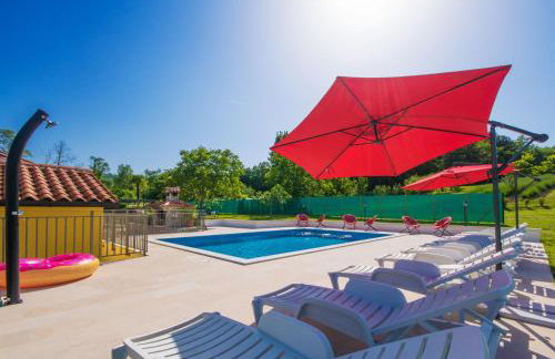 Villa Maslina, a charming and private villa 15 km from the sea - Foto 10