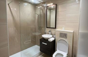 2 Bedroom Flat on Ormeau Road Belfast with Free Parking - Foto 5