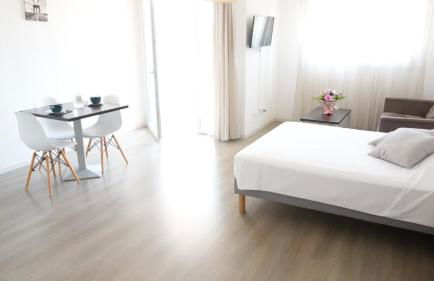 ZENAO YZEURE - Foto 15