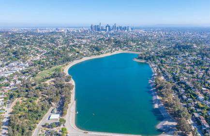 Unique Home with Stunning Views in the Heart of Los Angeles, CA, Silverlake! - Foto 16