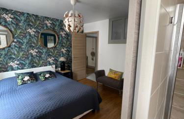 Liberté et Confort, appartement entier, moderne avec 2 chambres et cuisine équipée au coeur de Semur - Foto 42