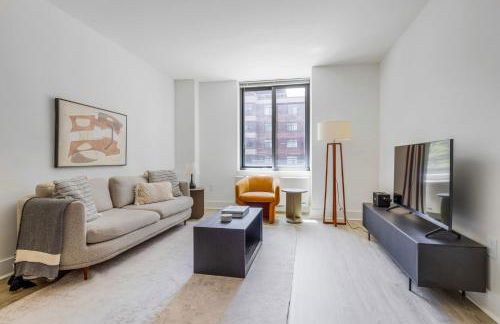 Blueground LIC pool wd nr Gantry Park NYC-1845 - Foto 1