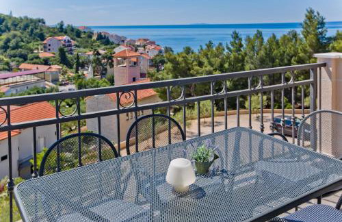 Island Hvar Seaside Villa Levanda with Beach, Pool & Seaview - Photo 69