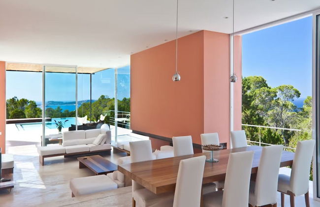 Beautiful Villa in Inviting Space - Foto 34