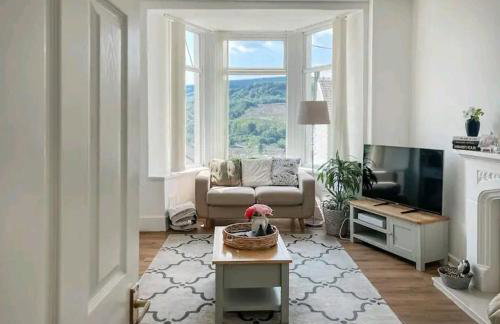 Mabon House near Zip World Tower and Bike Park Wales - Foto 3