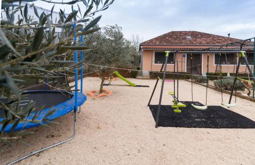 House Jasmin with large garden - by TA Leut Agency - Foto 39