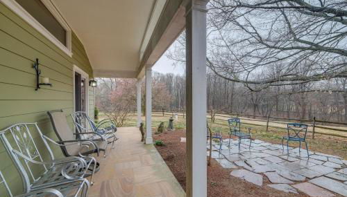 Nature Getaway with On-Site Trails, 17 Mi to DC! - Foto 2