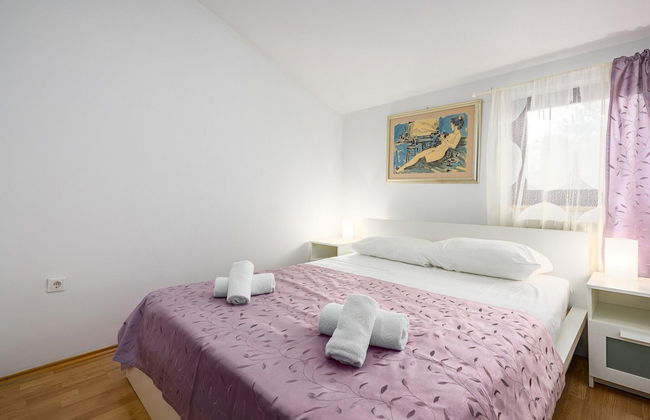 Scenic Villa With Private Garden - Foto 3