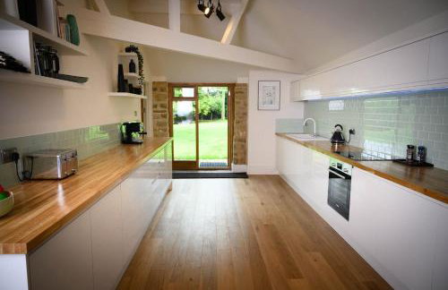 The Barn House - Swimming Pond,Jacuzzi,Chicks! - Foto 10