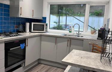 Cosy, central with parking - The Cornish Casa - Foto 10