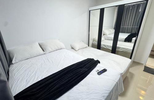 Incrível cobertura para família com 2 quartos e ar - Foto 14