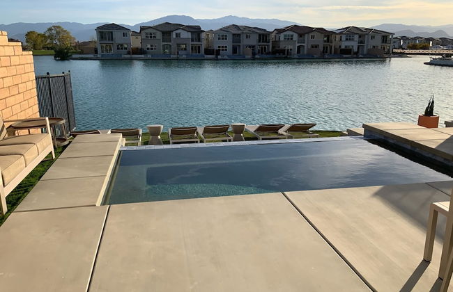 Lakeside in the Desert - Foto 24