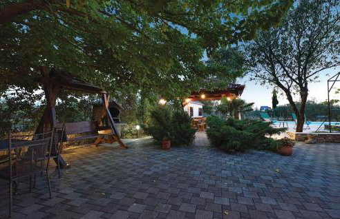 Three-Bedroom Holiday Home In Trbounje - Foto 19