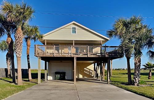 Beach Oasis - Photo 2