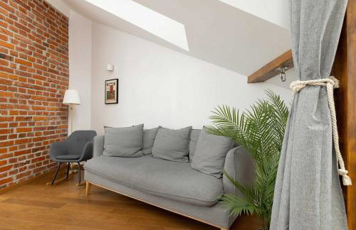 Modern Apartment with Air Conditioning and Terrace near Old Town in Cracow by Noclegi Renters - Foto 12