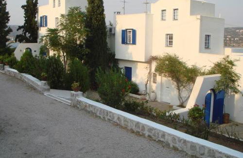 RETREAT VILLA BY THE SEA WITH POOL IN PORTO HELI - Foto 22