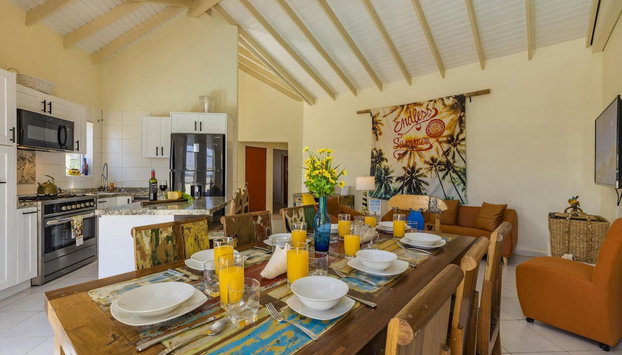 Spacious 7BR 6BA Villa 2 Pools Walktobeach - Foto 2, Habitación