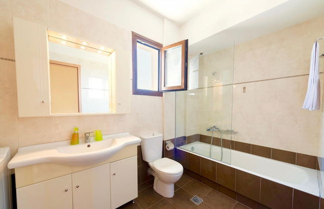 Beachfront Villa Avra With Private Swimming Pool - Foto 30