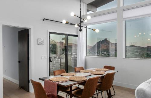 3BR Retreat with Heated Pool, BBQ and Mountain Views - Foto 42