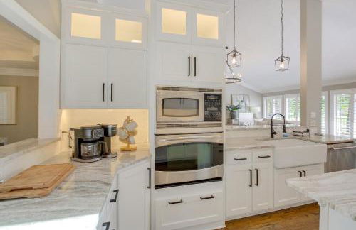 Golf Course View Elegant Hot Springs Village Home - Foto 5