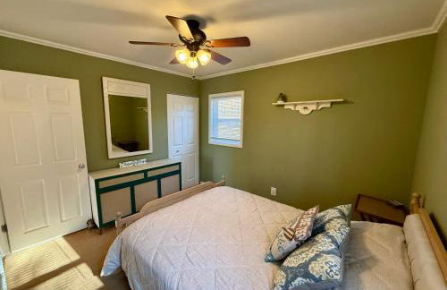 Lake Front Sunset | New Deck | Kayaks | Canoe - Foto 35