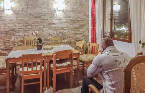 Gorgeous Home In Sarnikierz - Foto 22