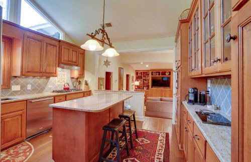 Cozy Abode with Yard about 1 Mi to Dtwn Summerville - Foto 8