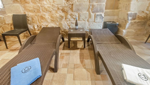 Nadurin, Gozitan Villa 7 Bedr. & 2 Pools - Photo 3, Spa