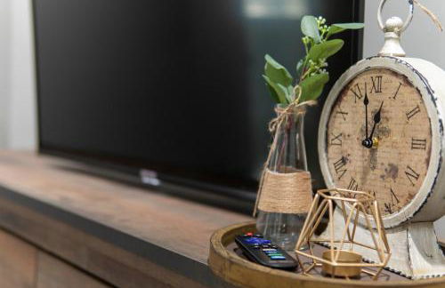 A Cabin in the City with a 5 Star Lush Backyard - Foto 51