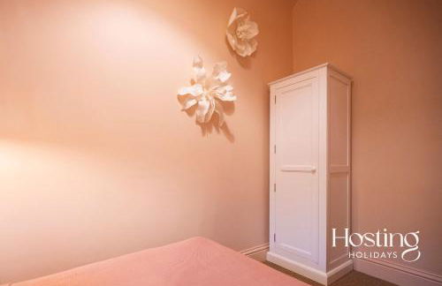 The Writers Retreat - Photo 52