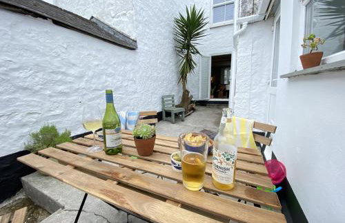Spacious, seaside, Victorian home "Bay View Terrace", Penzance - Photo 37