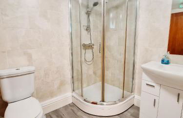 Tyncellar Farm Holiday Cottages - Photo 18