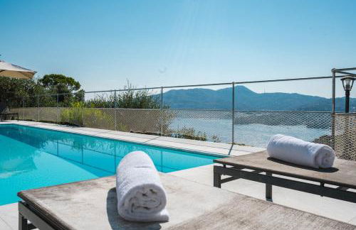 Villa with Pool - Unique Sea View - Free Parking - Foto 14
